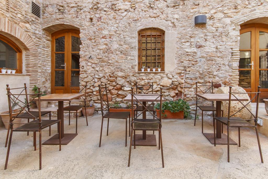 Hotel Rural Cal Torner Adults Only Эльс-Гиаметс Экстерьер фото