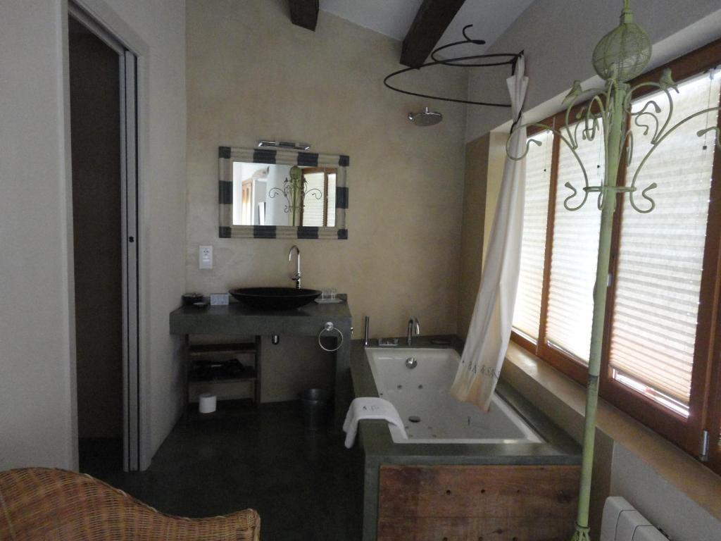 Hotel Rural Cal Torner Adults Only Эльс-Гиаметс Номер фото